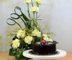 Buy Combo Gifts Online – Online Flowers and Cake Delivery Across India