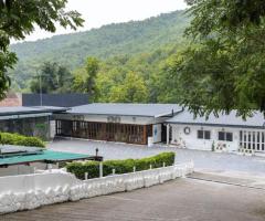 Best Cafe in Dehradun | Rooftop Dining at Foresta Cafe