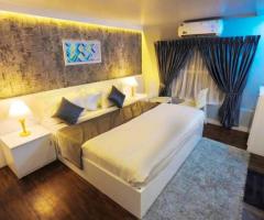 Discover the Beauty of an Alleppey Backwater Houseboat Cruise